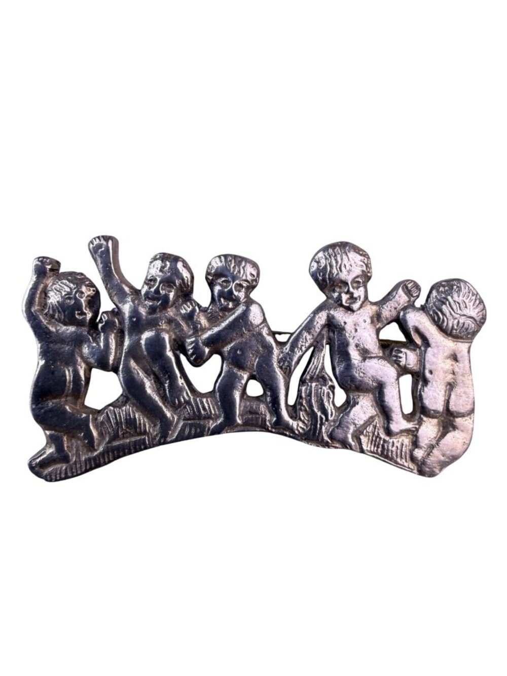 Victorian Sterling Silver Cherub Relief Brooch Decorative Playful Pin
